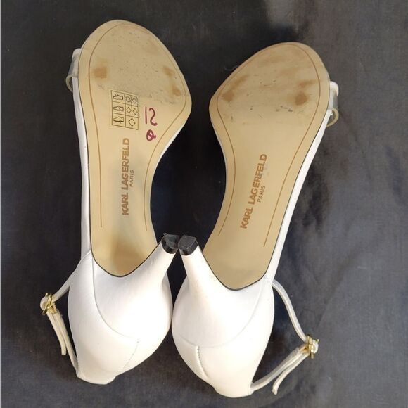 KARL LAGERFELD DIXIE CLEAR LUCITE LOW HEEL ADJUSTABLE BUCKLE&ANKLE SANDAL - Picture 10 of 14